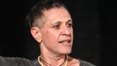 Αιμίλιος-Χειλάκης-για-Πέτρο-Φιλιππίδη:-«Ας-μην-κάνουμε-ότι-αυτοί-οι-άνθρωποι-δεν-έχουν-υπάρξει-φίλοι-μας»