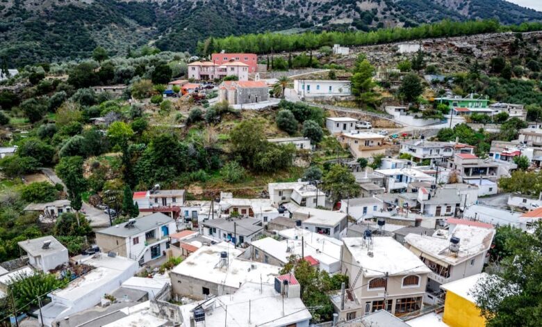 Βεντέτα-στα-Βορίζια:-Κατεβαίνουν-στην-Κρήτη-παιδοψυχολόγοι-και-κοινωνικοί-λειτουργοί-για-στήριξη-στους-μαθητές-της-περιοχής