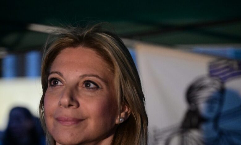 Η-Μαρία-Καρυστιανού-απαντά-για-το-εάν-έχει-ιδρύσει-κόμμα:-«Είναι-μία-δόλια-προσπάθεια-για-να-με-συνδέσει-με-το-σάπιο-παλιό-πολιτικό-σύστημα»