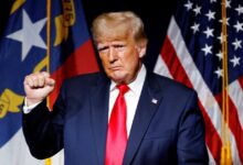 Ένα-χρόνο-μετά-τη-νίκη-του-Τραμπ-στις-εκλογές-–-Τι-άλλαξε-στη-διεθνή-οικονομία-και-πολιτική