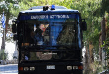 Βορίζια:-Δεκάδες-αστυνομικοί-για-την-κηδεία-του-39χρονου-Φανούρη-–-Εγκαταλείπουν-το-χωριό-μέλη-της-οικογένειας-Φραγκιαδάκη