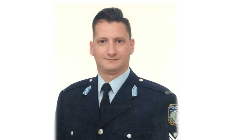 Αύριο-η-κηδεία-του-38χρονου-αστυνομικού-Γιώργου-Νικλήτσα-στα-Τρίκαλα