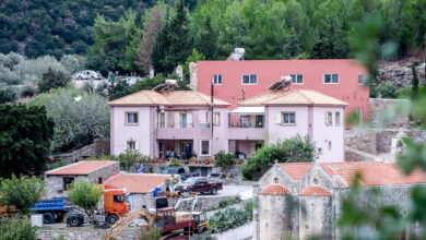 Βορίζια:-Συγκλονίζει-ο-αδερφός-της-56χρονης-που-σκοτώθηκε-στο-μακελειό-–-«Την-αντίκρισα-νεκρή-στην-άσφαλτο,-ενώ-κάποιος-μας-έριχνε-με-καλάσνικοφ»