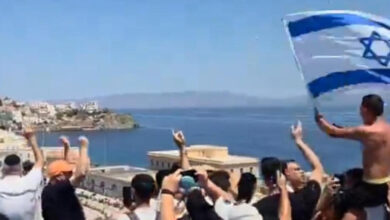 Χανιά:-Συγκέντρωση-στην-πλατεία-Σούδας-για-το-ανεπιθύμητο-crown-iris