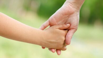 Πάνω-από-300-πράξεις-υιοθεσίας-το-2024-–-29-στην-Κεντρική-Ελλάδα