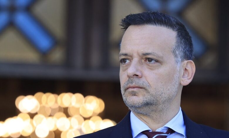 Νέα-ανάρτηση-Δούκα-για-τα-πατίνια:-Μην-υποτιμάτε-τη-δουλειά-που-γίνεται