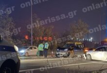 Τροχαίο-με-4-τραυματίες-στη-Λάρισα-μετά-από-μετωπική-σύγκρουση-αυτοκινήτων