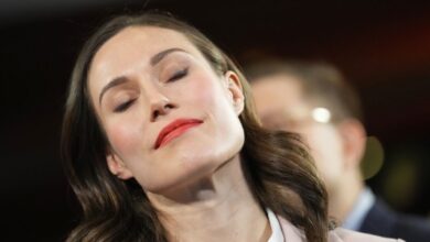 Σάνα-Μαρίν:-Η-νέα-ζωή-της-Φινλανδής-πρώην-πρωθυπουργού-μετά-το-viral-βίντεο-με-τον-ξέφρενο-χορό-σε-πάρτι-–-«Δεν-θα-κατέβω-στις-εκλογές-του-2027»