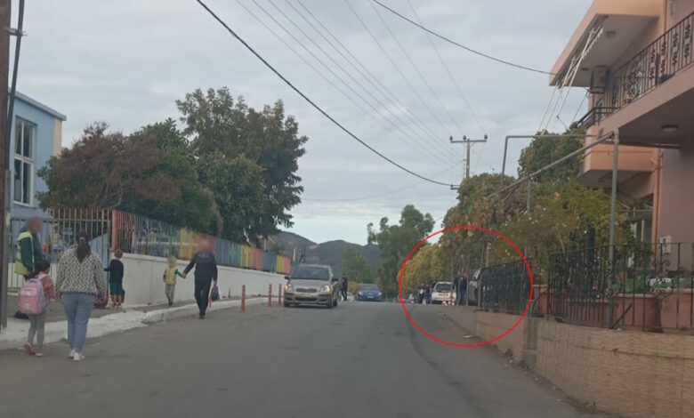 Μακελειό-στα-Βορίζια:-Σε-πολιορκία-ο-Αλικιανός-για-την-κηδεία-της-56χρονης-–-Ανιχνευτής-μετάλλων-στην-είσοδο-της-εκκλησίας