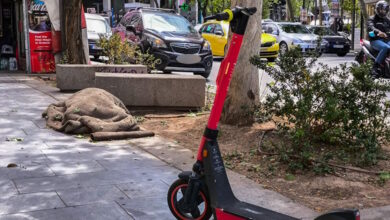 Θεσσαλονίκη:-13χρονος-άρπαξε-το-πατίνι-21χρονου-απειλώντας-τον-πως-θα-βγάλει-μαχαίρι