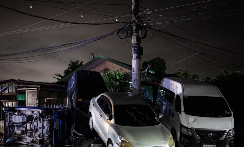 Φιλιππίνες:-Έπεσε-ελικόπτερο-με-διασώστες-θυμάτων-του-τυφώνα-Καλμάγκι-–-Σκοτώθηκαν-και-οι-6-επιβαίνοντες,-στους-40-οι-νεκροί-της-θεομηνίας