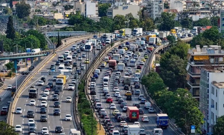 Συνεχίζονται-οι-διασταυρωτικοί-έλεγχοι-οχημάτων-–-Νέα-ειδοποιητήρια-για-ασφάλιση-και-τέλη-κυκλοφορίας