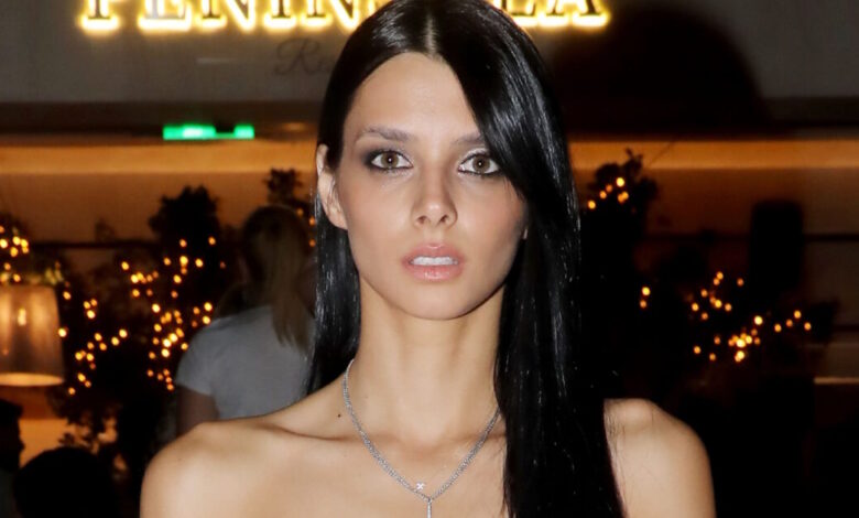 Συγκλονίζει-η-Άννα-Μπεζάν:-«Παραλίγο-να-χάσω-τη-δεξιά-μου-ωοθήκη,-αφαίρεσα-μια-κύστη-22-εκατοστών»