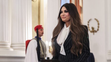 Κίμπερλι-Γκιλφόιλ:-Οι-πρώτες-ελληνικές-ημέρες-της-νέας-πρέσβη-των-ΗΠΑ-στην-Αθήνα-–-Το-αφιέρωμα-του-φιλοτραμπικού-«breitbart»