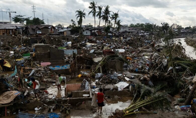Φιλιππίνες:-Ο-τυφώνας-Καλμαέγκι-άφησε-πίσω-του-τουλάχιστον-85-νεκρούς