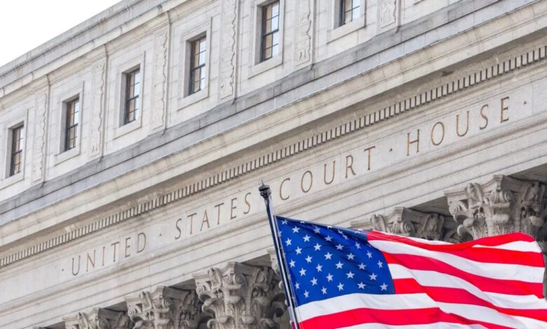 ΗΠΑ:-Το-Ανώτατο-Δικαστήριο-εξετάζει-τη-νομιμότητα-των-δασμών-που-επέβαλε-ο-πρόεδρος-Τραμπ