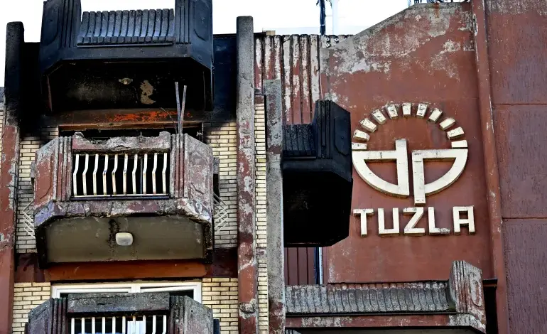 Πυρκαγιά-σε-οίκο-ευγηρίας-στη-Βοσνία-–-11-νεκροί-και-δεκάδες-τραυματίες