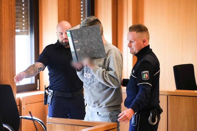 Γερμανός-νοσοκόμος-καταδικάστηκε-σε-ισόβια-κάθειρξη-για-τη-δολοφονία-10-ασθενών