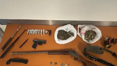 Βορίζια:-Βίντεο-με-τον-43χρονο-να-πυροβολεί-την-ώρα-του-μακελειού-στα-χέρια-της-ΕΛΑΣ-–-Τη-Δευτέρα-απολογούνται-τα-τρία-αδέρφια