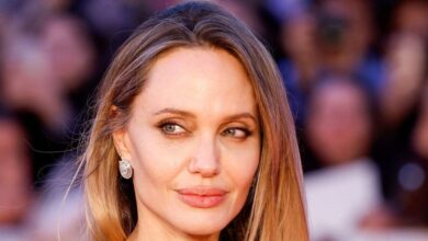 politico:-Απρόοπτο-με-την-επίσκεψη-της-Αντζελίνα-Τζολί-στην-Ουκρανία-–-Στρατολογήθηκε-ο-οδηγός-της