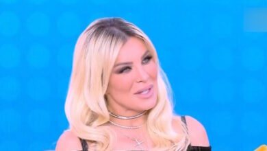 Κατερίνα-Καινούργιου:-«Ήμουν-αγνώριστη,-δεν-μπορούμε-να-τα-εξαφανίσουμε-αυτά-τα-πλάνα;»