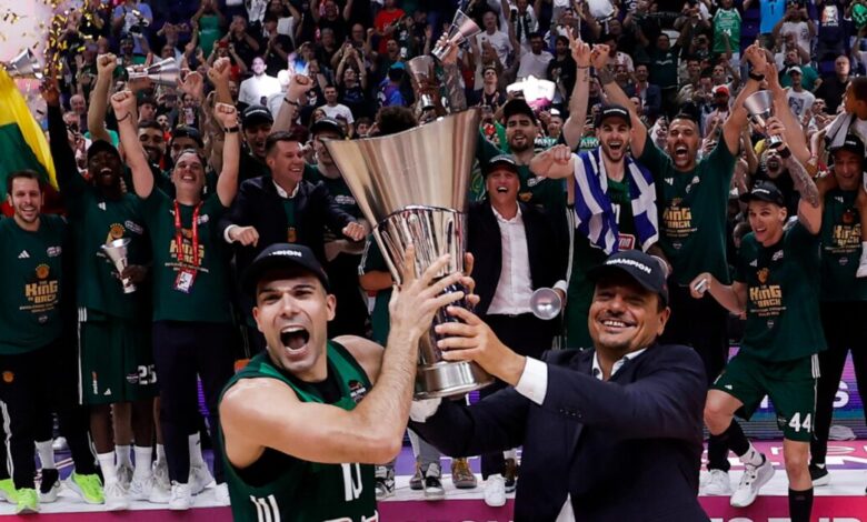 Κώστας-Σλούκας:-Ο-Παναθηναϊκός-ανακοίνωσε-την-επέκταση-της-συνεργασίας-με-τον-αρχηγό-του-με-τραγούδι-του-ΛΕΞ