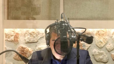 Βιβλίο-Αλέξη-Τσίπρα:-Το-audiobook-με-την-φωνή-του-ίδιου-και-του-Αιμίλιου-Χειλάκη