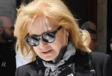 Αγγελική-Νικολούλη:-Το-«ευχαριστώ»-για-τον-θάνατο-της-μητέρας-της-–-Χωρίς-«Φως-στο-Τούνελ»-την-Παρασκευή