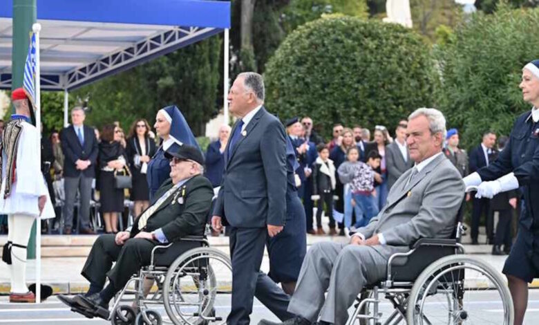 ΥΠΕΘΑ:-Διπλασιάζεται-στα-500-ευρώ-η-οικονομική-ενίσχυση-των-συνταξιοδοτούμενων-θυμάτων-πολέμου