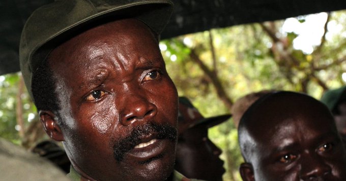 Ουγκάντα:-Το-ΔΠΔ-επιβεβαιώνει-τις-κατηγορίες-για-εγκλήματα-πολέμου-εναντίον-του-Κόνι