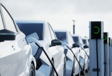 Βρετανία:-«Χιλιομετρικό-φόρο»-στα-ηλεκτρικά-αυτοκίνητα-συζητά-η-κυβέρνηση-για-να-αυξήσει-τα-κρατικά-έσοδα