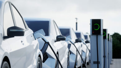 Βρετανία:-«Χιλιομετρικό-φόρο»-στα-ηλεκτρικά-αυτοκίνητα-συζητά-η-κυβέρνηση-για-να-αυξήσει-τα-κρατικά-έσοδα