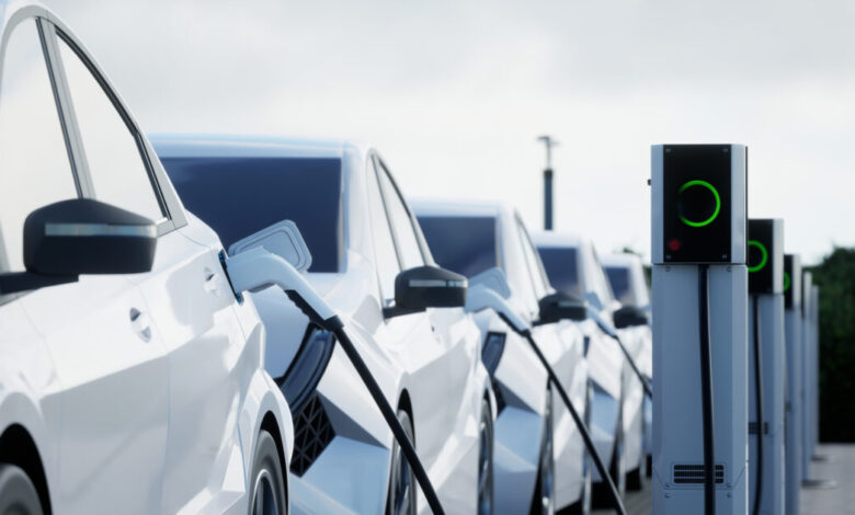 Βρετανία:-«Χιλιομετρικό-φόρο»-στα-ηλεκτρικά-αυτοκίνητα-συζητά-η-κυβέρνηση-για-να-αυξήσει-τα-κρατικά-έσοδα