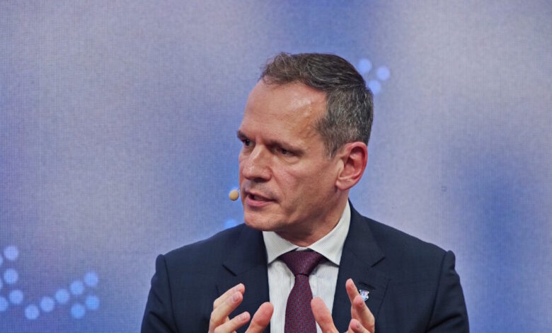 Μανουσάκης-(ΑΔΜΗΕ):-Η-ανάπτυξη-των-ηλεκτρικών-δικτύων-να-συμβαδίσει-με-την-επενδυτική-έκρηξη-της-Τεχνητής-Νοημοσύνης