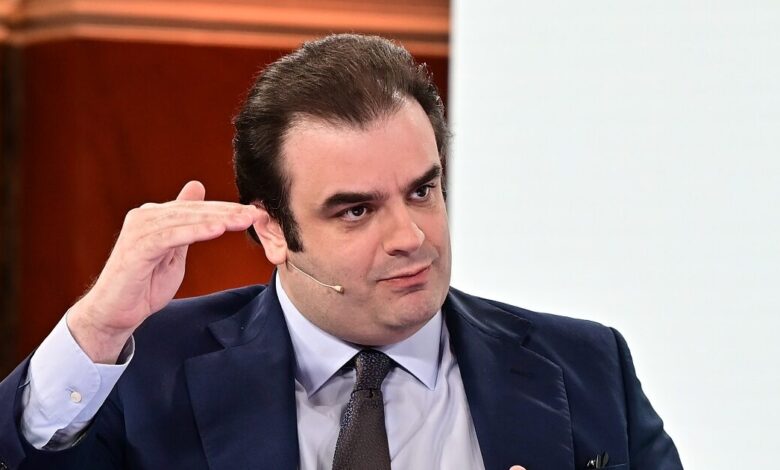 Πιερρακάκης-για-Ταμείο-Ανάκαμψης:-Η-επίδρασή-του-θα-διαρκέσει-πολύ-πέρα-από-τη-λήξη-του-–-Έρχονται-νέα-μέτρα-για-το-Στεγαστικό