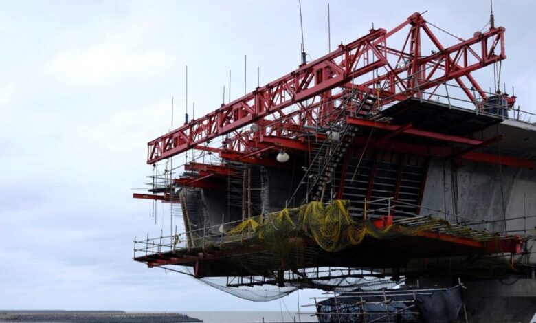 Τετ-α-τετ-7-Ελλήνων-εφοπλιστών-με-τον-Αμερικανό-Υπουργό-Εσωτερικών