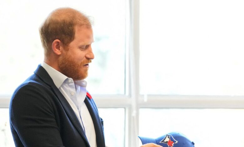 Πρίγκιπας-Χάρι:-«Συγγνώμη-από-τον-Καναδά-που-φόρεσα-το-καπέλο-των-la.-dodgers»