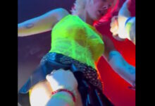 halsey:-Θαυμάστρια-της-την-παρενόχλησε-κατά-την-διάρκεια-συναυλίας-–-Της-ακουμπούσε-τον-μηρό-και-τραβούσε-το-ρούχο-της