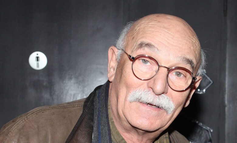 Αντώνης-Αντωνίου:-«Λόγω-του-Κόκκινου-Κύκλου,-με-κοιτούσαν-περίεργα,-o-κόσμος-φοβόταν»