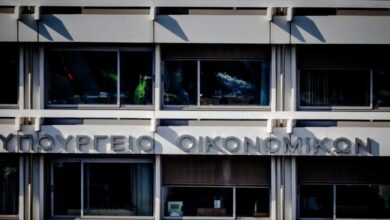 Πηγές-ΥΠΟΙΚ:-Φορολογική-μεταρρύθμιση-με-έντονο-κοινωνικό-και-αναπτυξιακό-πρόσημο-–-Συντριπτική-η-υπερψήφιση-του-νομοσχεδίου