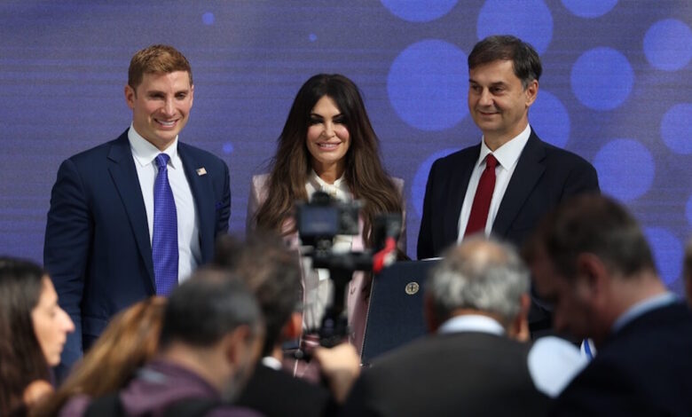 Ελλάδα-και-ΗΠΑ-υπέγραψαν-κοινή-διακήρυξη-οικονομικής-ασφάλειας-με-τη-«σφραγίδα»-Τραμπ-–-Τι-προβλέπει-η-συμφωνία