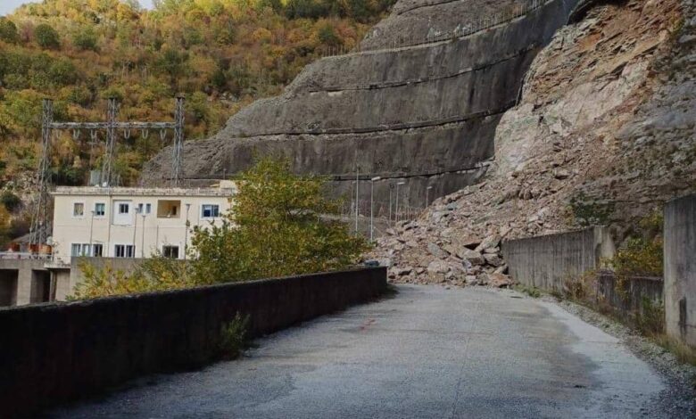 Αυτοψία-της-Χρύσας-Ντιντή-στη-Γλύστρα-Μεσοχώρας-για-την-κατολίσθηση