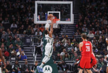 Ο-Γιάννης-Αντετοκούνμπο-χάζεψε-τον-Αλπερέν-Σενγκούν-και-γκρέμισε-την-μπασκέτα-των-Ρόκετς