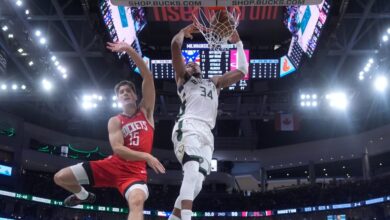 Ο-Γιάννης-Αντετοκούνμπο-έκανε-φοβερή-εμφάνιση-στην-ήττα-των-Μιλγουόκι-Μπακς-από-τους-Χιούστον-Ρόκετς