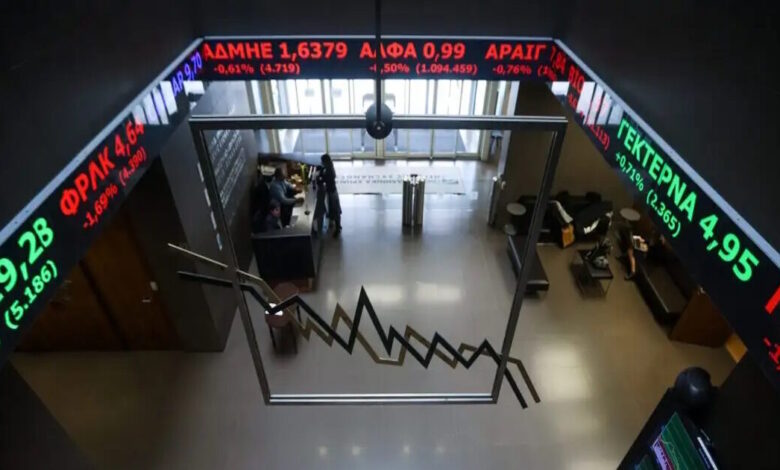 Χρηματιστήριο-Αθηνών:-Ανέκαμψαν-οι-μετοχές,-έκλεισαν-πάνω-από-τις-2.000-μονάδες