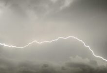 Καιρός:-58.000-κεραυνοί-έπεσαν-στην-Ελλάδα-την-ώρα-της-κακοκαιρίας-–-Πού-θα-«χτυπήσουν»-οι-καταιγίδες-τις-επόμενες-ώρες