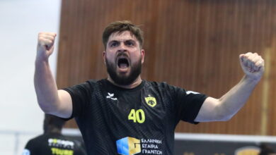 ΑΕΚ-–-Ολυμπιακός-28-27:-Κιτρινόμαυρο-το-ντέρμπι-κορυφής-της-handball-premier