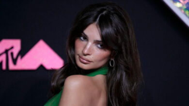 Έμιλι-Ραταϊκόφσκι-και-Ρομέν-Γαβράς-είναι-ζευγάρι:-Οι-τρυφερές-τους-στιγμές-στους-δρόμους-της-Νέας-Υόρκης