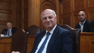 Τσιάρας-σε-αγρότες:-Οι-απαιτήσεις-της-Κομισιόν-καθυστερούν-τις-πληρωμές-–-Γίνεται-προσπάθεια-να-τηρηθούν-τα-χρονοδιαγράμματα