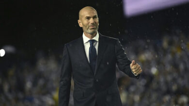 Ο-Ζινεντίν-Ζιντάν-προανήγγειλε-την-μεγάλη-του-επιστροφή-στους-πάγκους